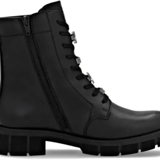 Test Remonte D2s73-24 : des bottes à lacets confortables pour pieds larges et journées froides