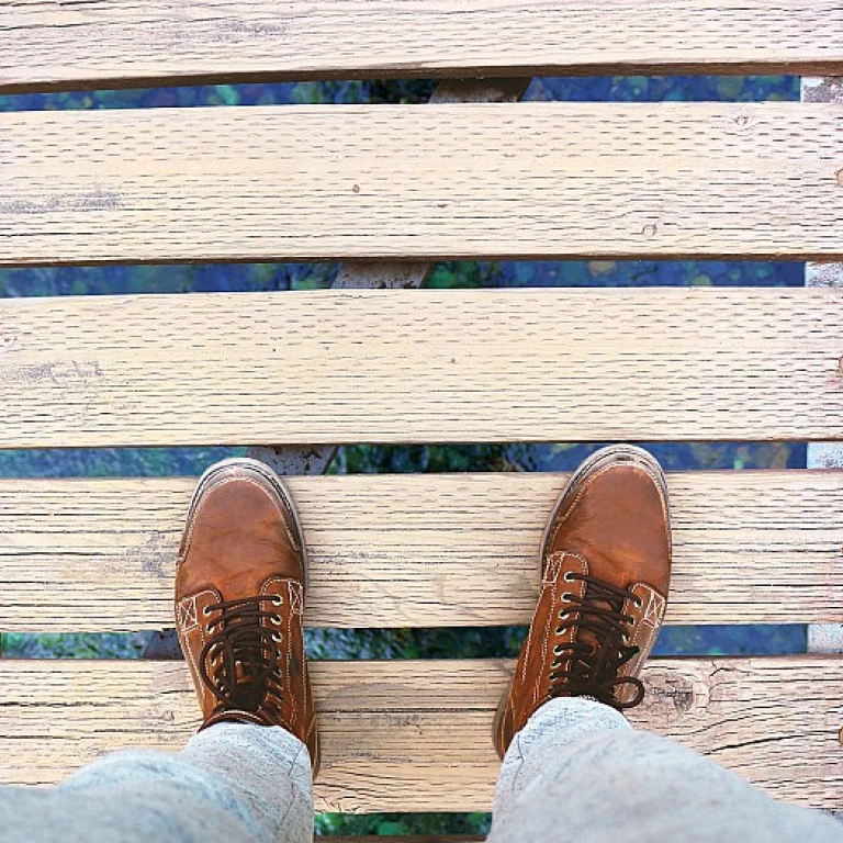 Les chaussures Mizuno pour le tennis de table : un choix judicieux